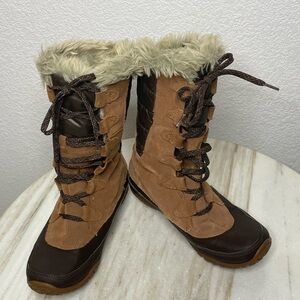 The North Face boots winter sz 8.5 women’s Brown “Nuptse Purna”